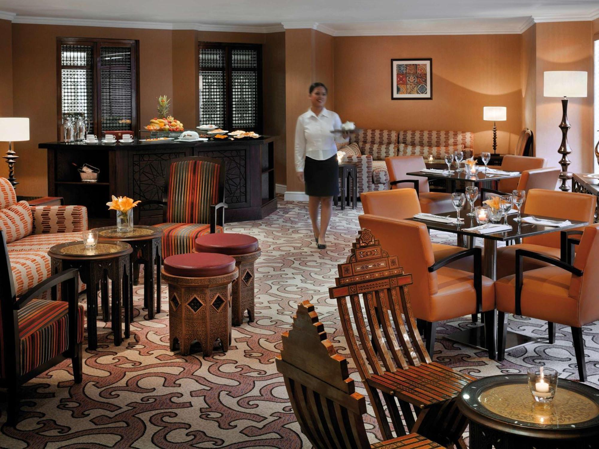 Moevenpick Resort Petra Wadi Musa Exterior photo The Club Lounge at the Four Seasons Hotel, Cairo